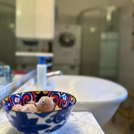 Cozy In The Centre *